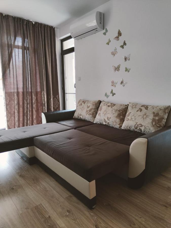 Studio Aivasovskij Park - Meters Away From Beach Pomorie Exterior foto